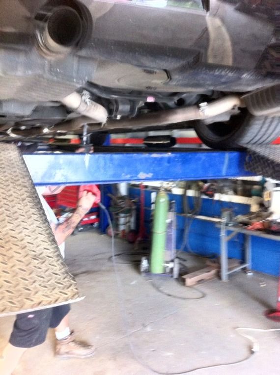 Resonators installed! (Kooks headers/gutted cats/stock exhaust