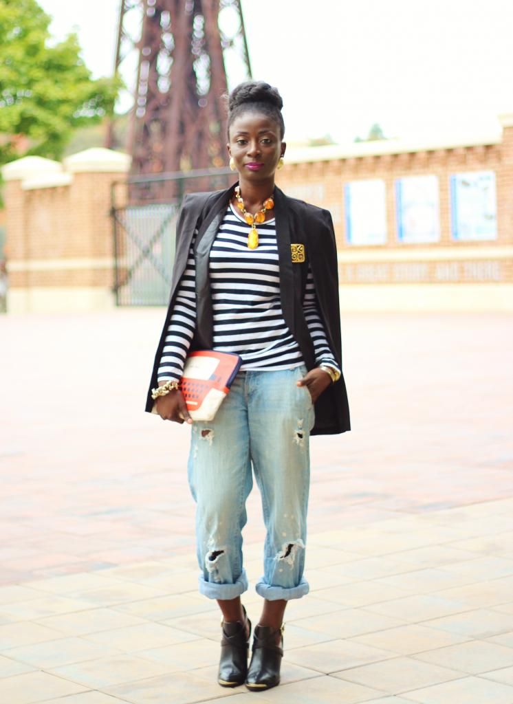  photo Blazer-with-Boyfriend-Jeans.jpg