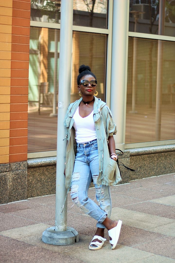  photo Fall-Distressed-Denim-Trend.jpg