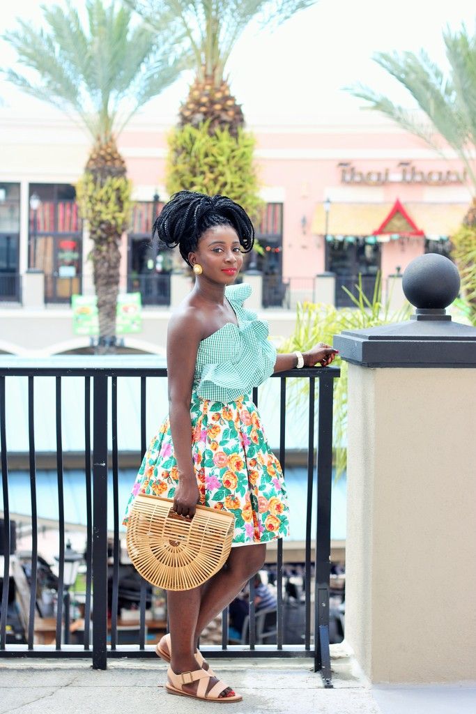 photo Gingham-And-Floral-Oufit-Ideas.jpg