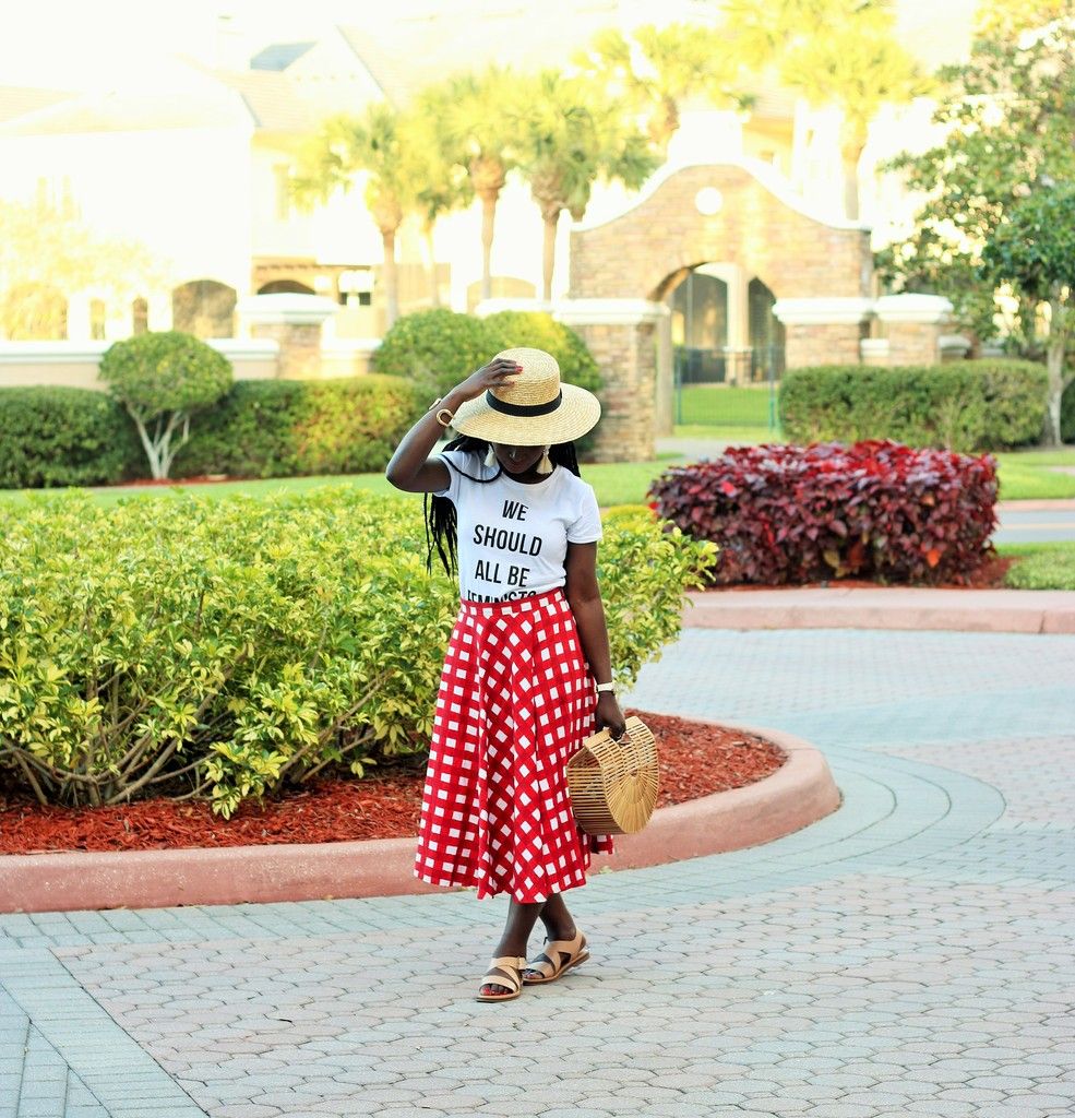 photo Gingham-Skirt-Outfit-Ideas.jpg
