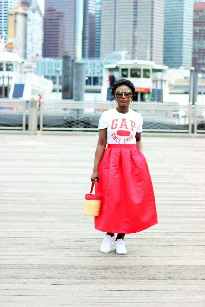 photo Graphic-Tee-And-Skirt-Outfit-Ideas.jpg