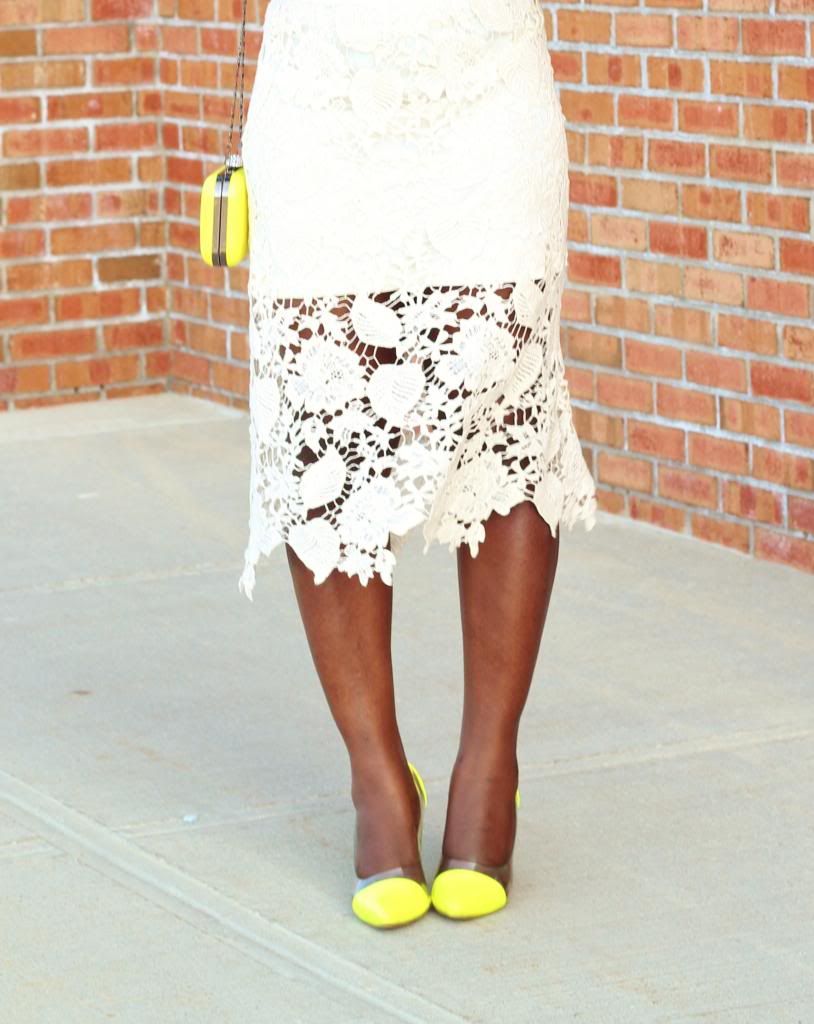  photo Lace-pencil-skirt.jpg