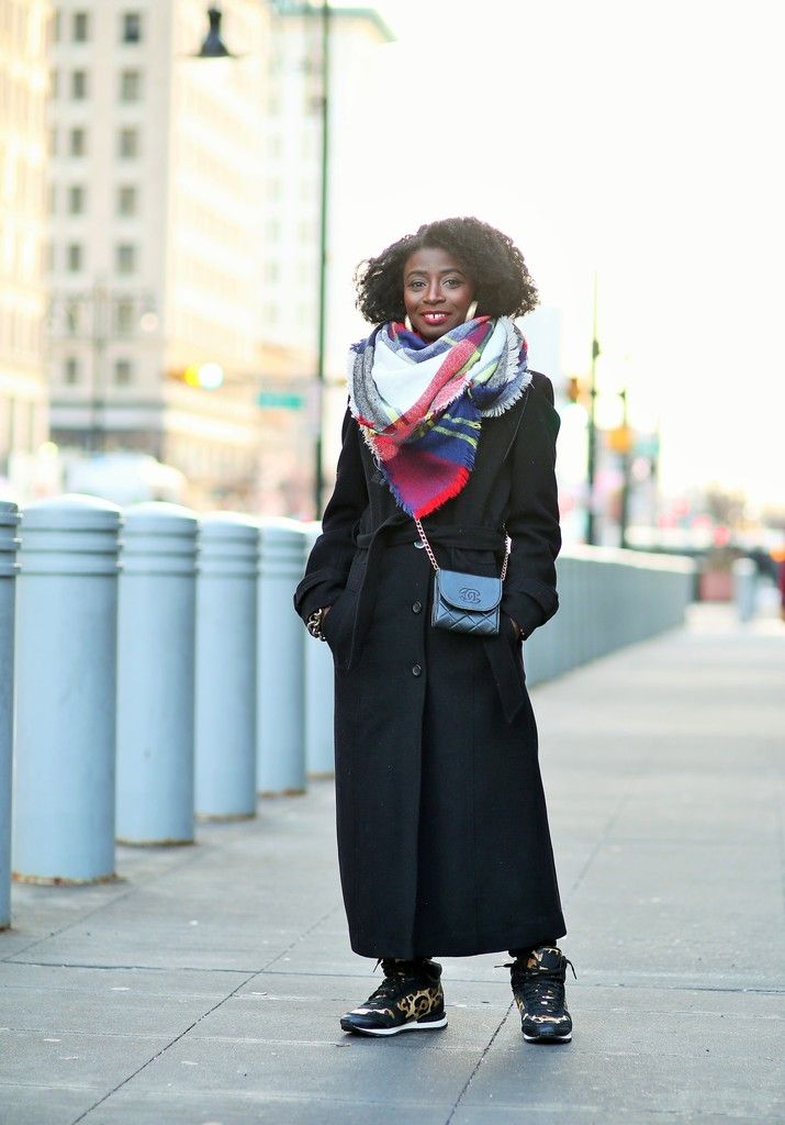  photo Long_Black_Maxi_Coat.jpg