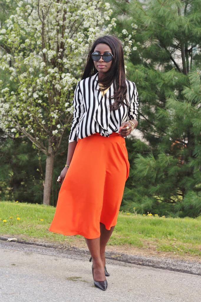  photo Midi-skirt-and-stripes.jpg