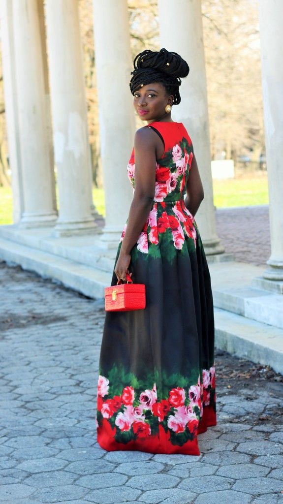 photo Tahari-Arthur-S.-Levine-Dress.jpg