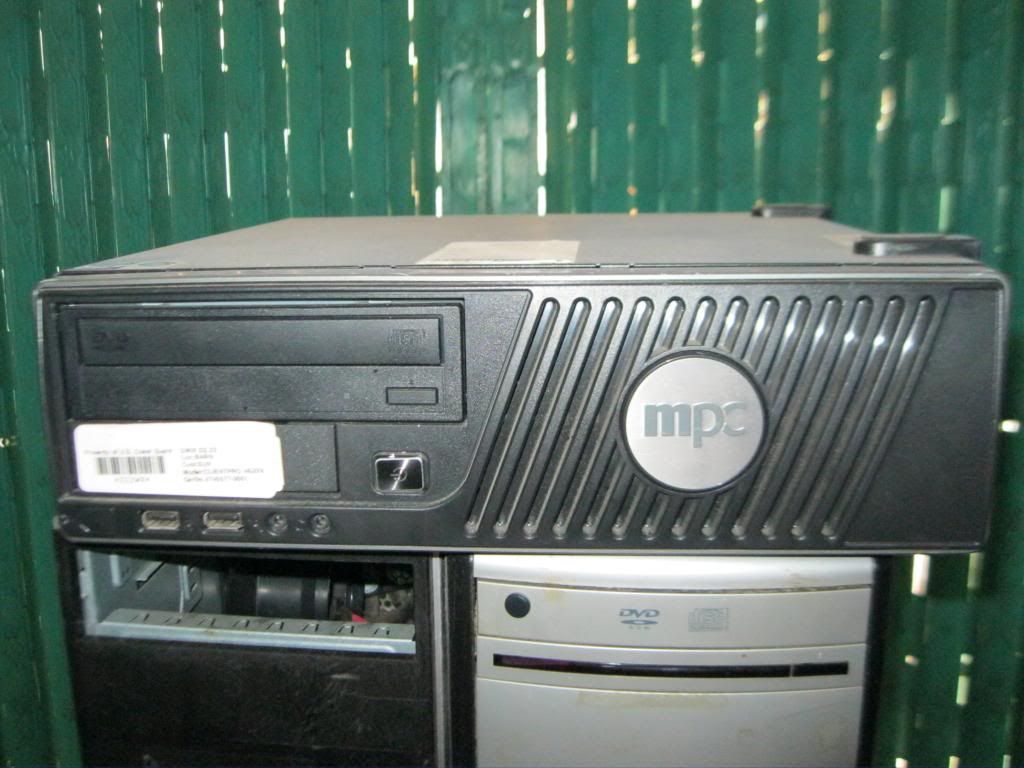 Vi Tính Tiến Thịnh chuyên máy bộ HP DELL IBM MPC NEC FUJITSU EMACHINE. giá từ 1 triệu - 13