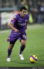 mario-alberto-santana-campionato-italiano-serie-a-fiorentina-vs-milan-february-3-2008-1guwE0-1.jpg