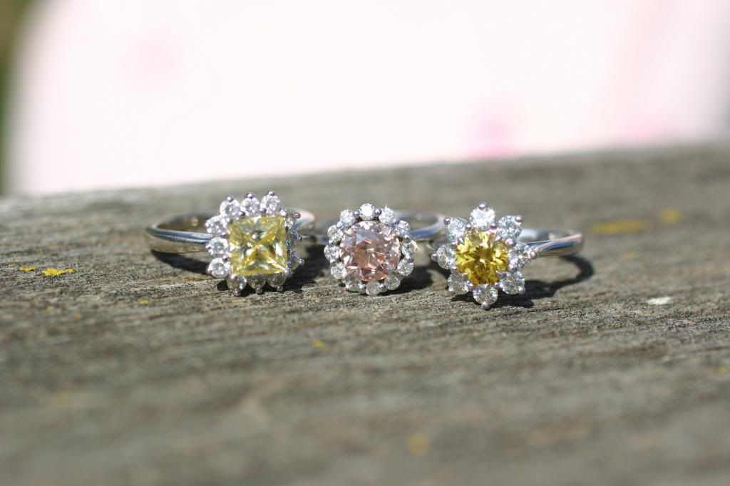 Sparkly eye candy found at thefacetlounge.com!
