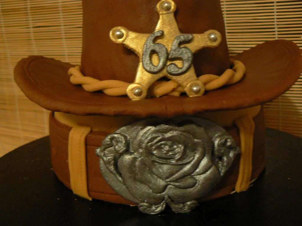 http://i1087.photobucket.com/albums/j471/An_Slosse/P1040599_zpsebeef800.jpg