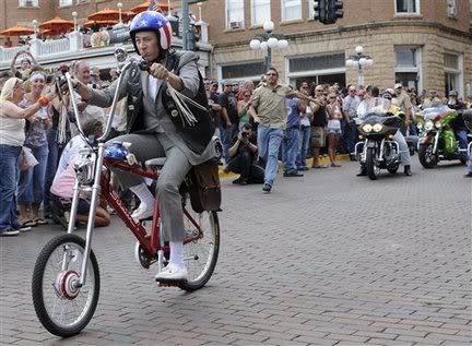 aptopix-sturgis-peewee-22027b0fbff3.jpg