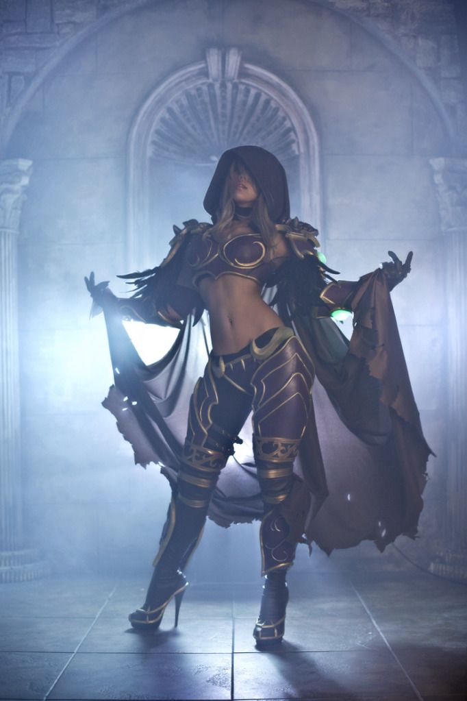 Forum Image: http://i1087.photobucket.com/albums/j478/Lacrexius/Cosplay/World%20of%20Warcraft/SylvanasWindrunnerCosplay00.jpg