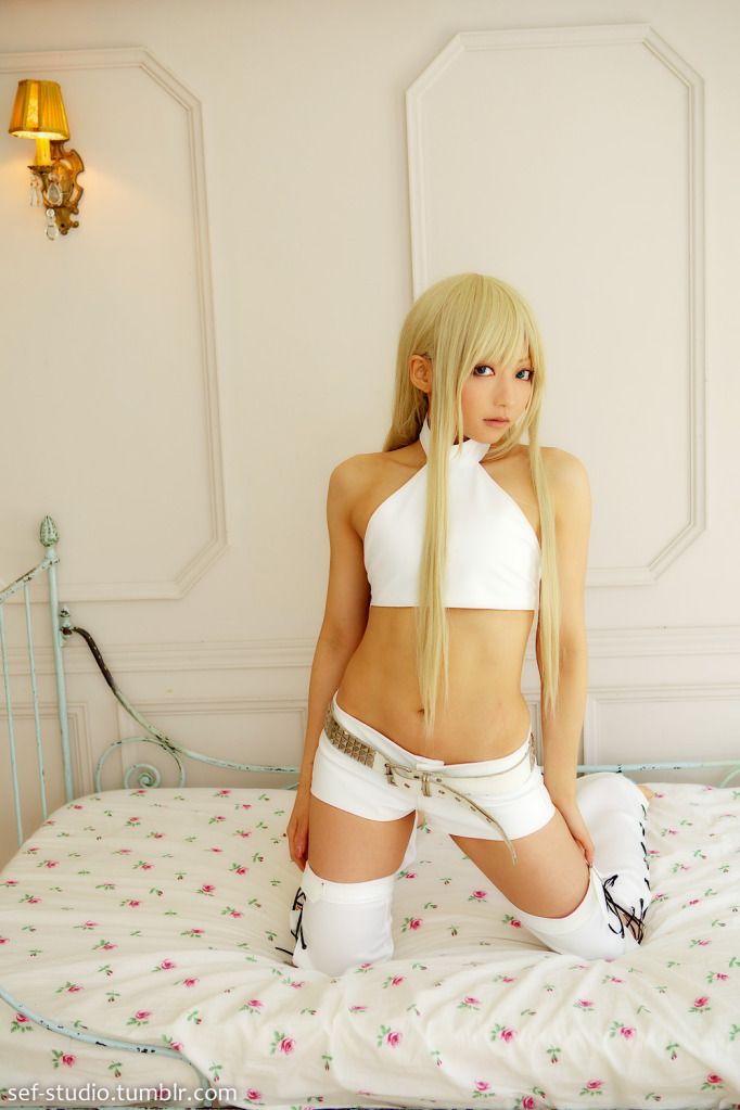 Forum Image: http://i1087.photobucket.com/albums/j478/Lacrexius/Cosplay/kikkawaakaneblonde01.jpg