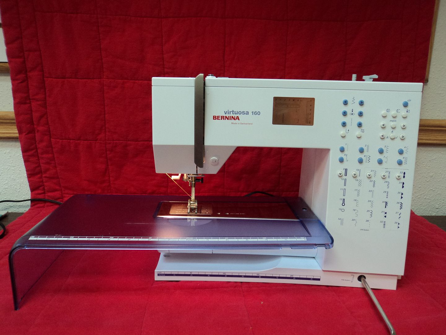 Bernina Virtuosa 160 Sewing * Quilting * Crafting * Swiss Made