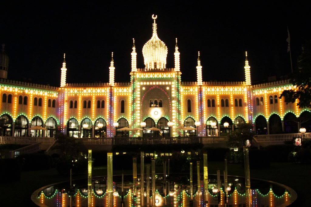 Tivoli Park Copenhagen Night lights photo Tivoli_8.jpg