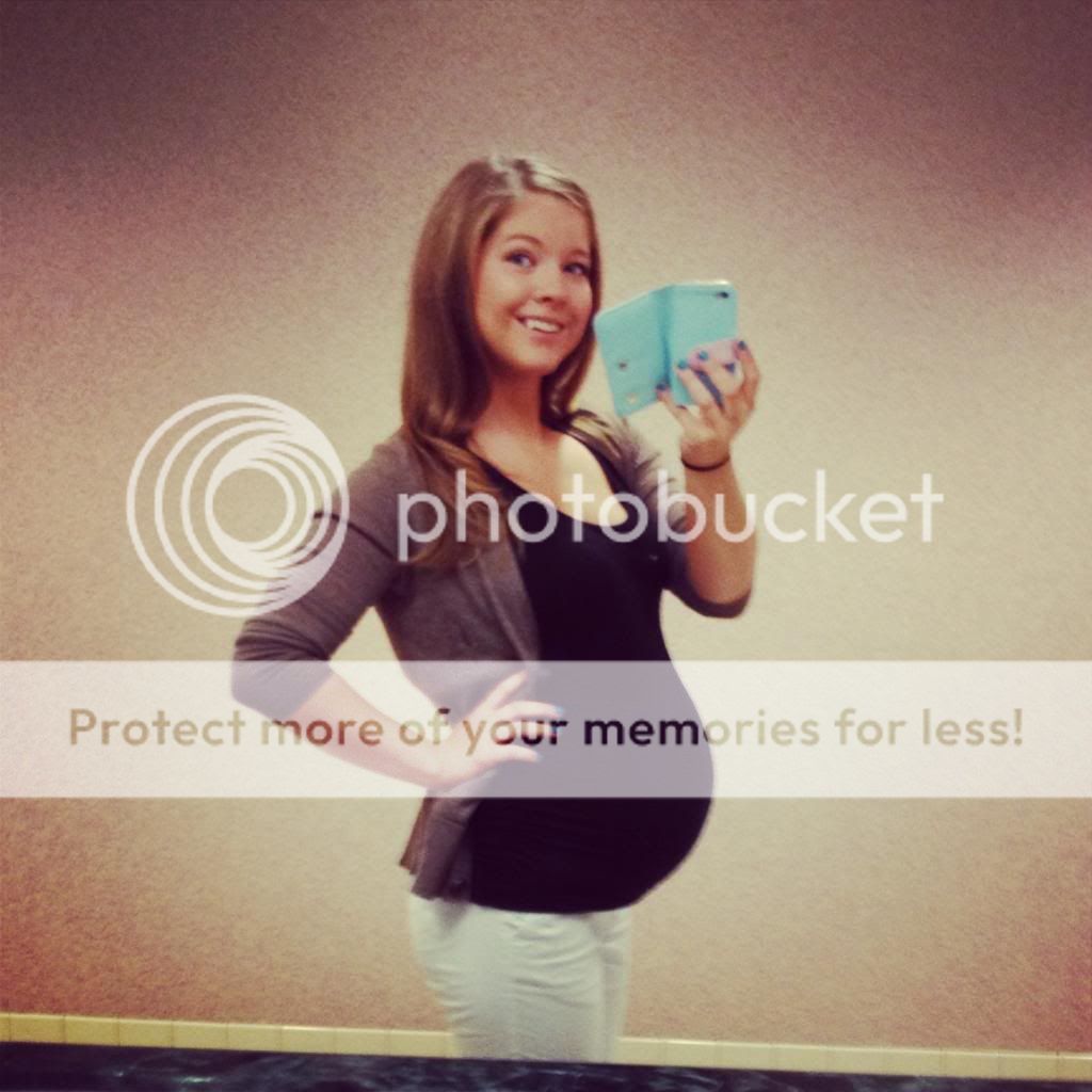 33 Week Baby Bump! *PICS* And Quiz! - BabyCenter